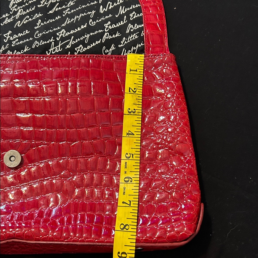 Red Embossed Bag with Script Design - Picture 7 of 7